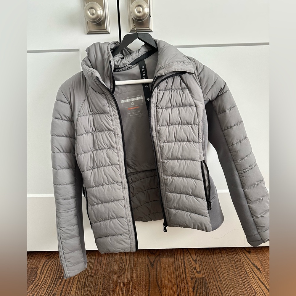 Women’s Bernardo Gray Jacket size Small